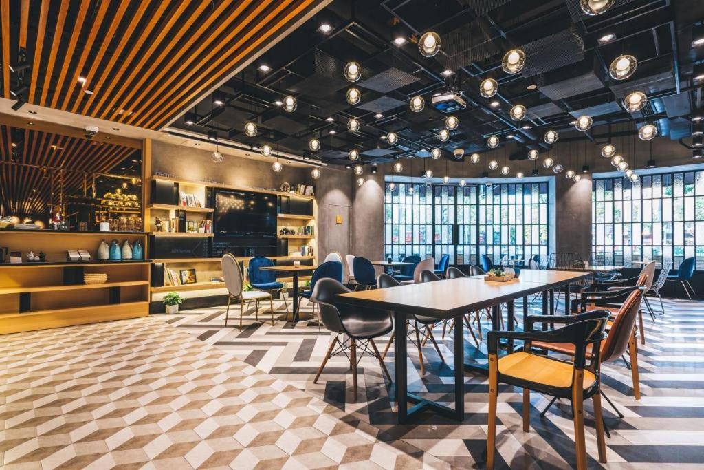 Atour X Hotel Shanghai Pudong Airport Chuansha Exterior foto