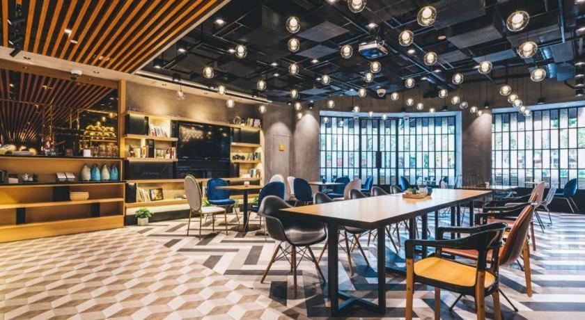 Atour X Hotel Shanghai Pudong Airport Chuansha Exterior foto